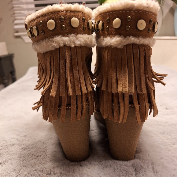 Sam Edelman Booties - Picture 9 of 16